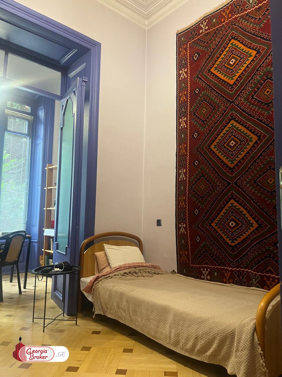 nearly repaired 4-room apartment for rent